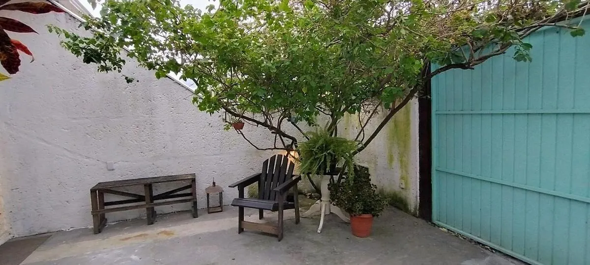 Casinha Aconchegante Na Praia Do Campeche Florianópolis 0*,  Brasil